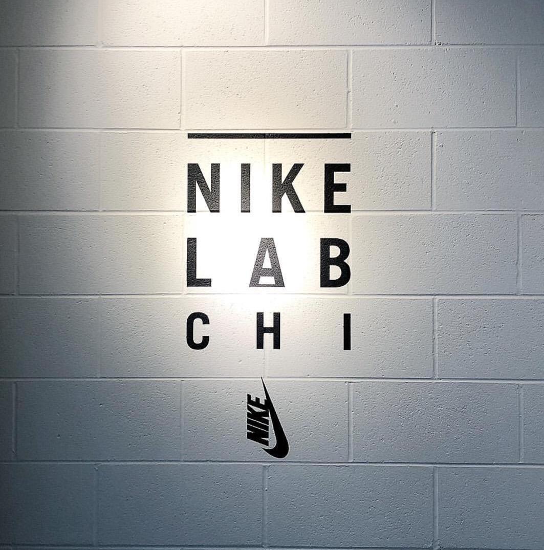 nike的swoosh什么意思